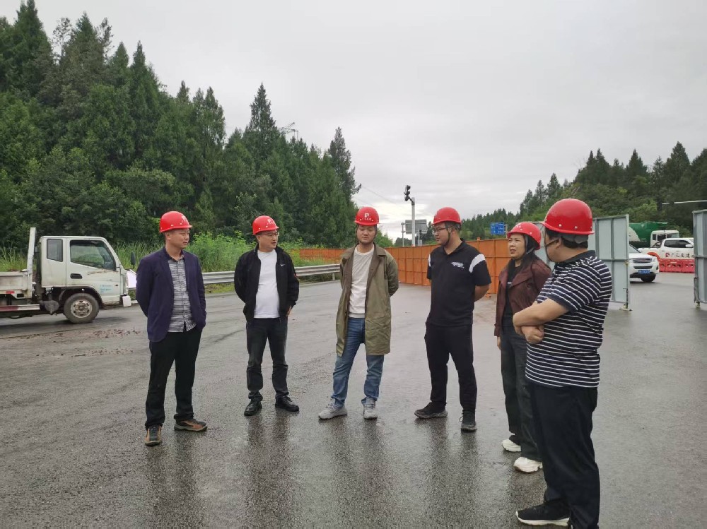 ��ǿ���ӿ�չ�����ǰ�徲���